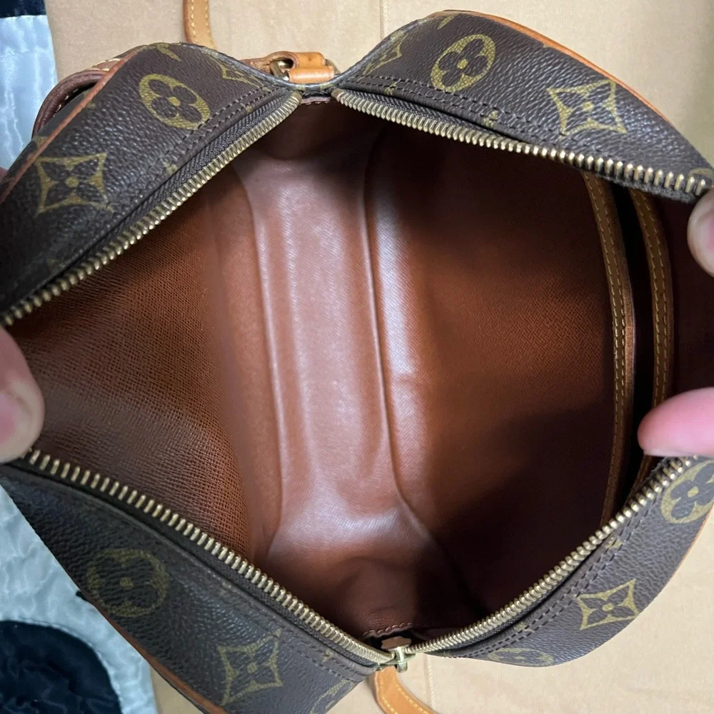 Louis Vuitton Blois Vintage Crossbody bag